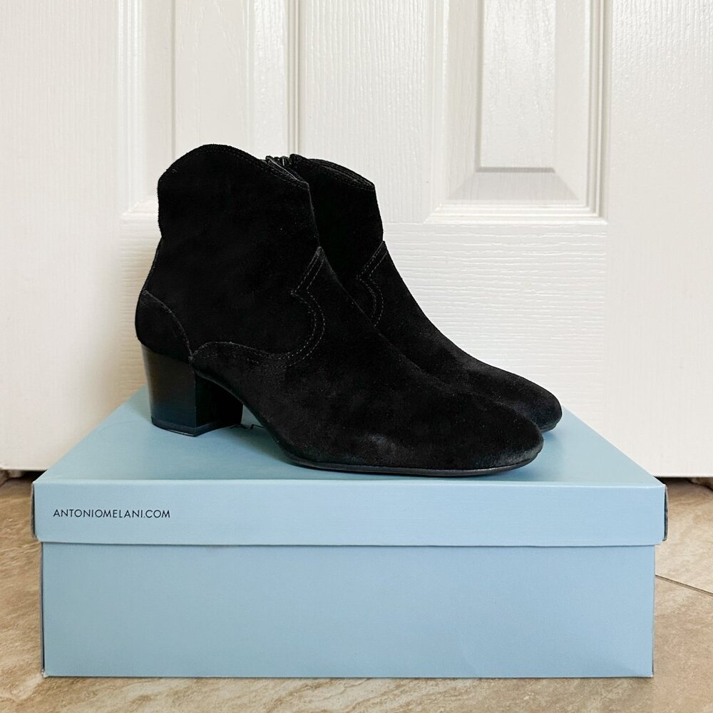Antonio Melani Black Suede Booties Women’s 9 Almond Toe Block Heel Ankle